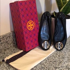 Tory Burch Black Mini Travel Ballet Flat Size 7.5